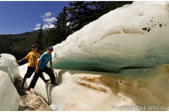 Aufeis Fox Creek Denali National Park Florian & Karsten - (c) Laurent Dick - Wild Alaska Travel