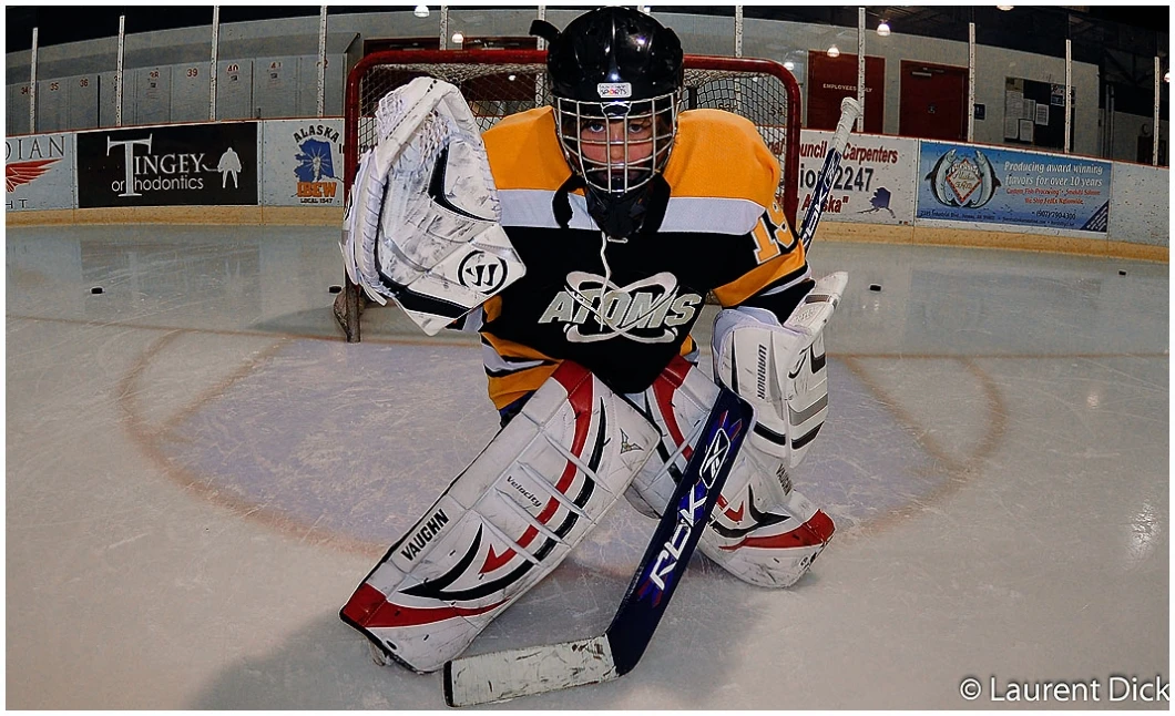 Florian Hockey Goalie 042314 - Photo by Laurent Dick