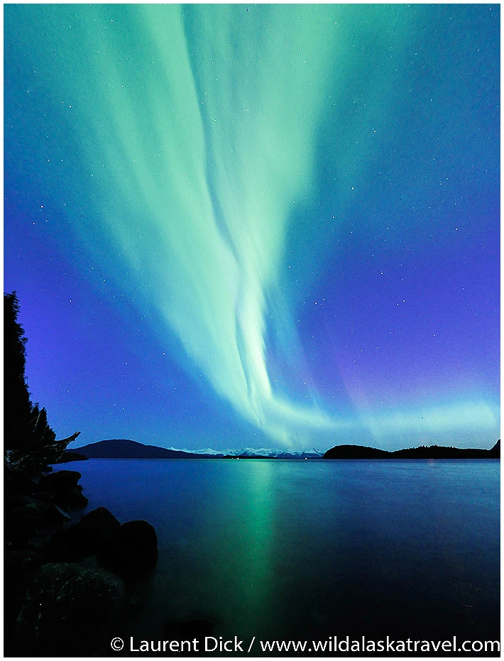 Northern Lights Over Fritz Cover Juneau - Photo (c) Laurent Dick - Wild Alaska Travel