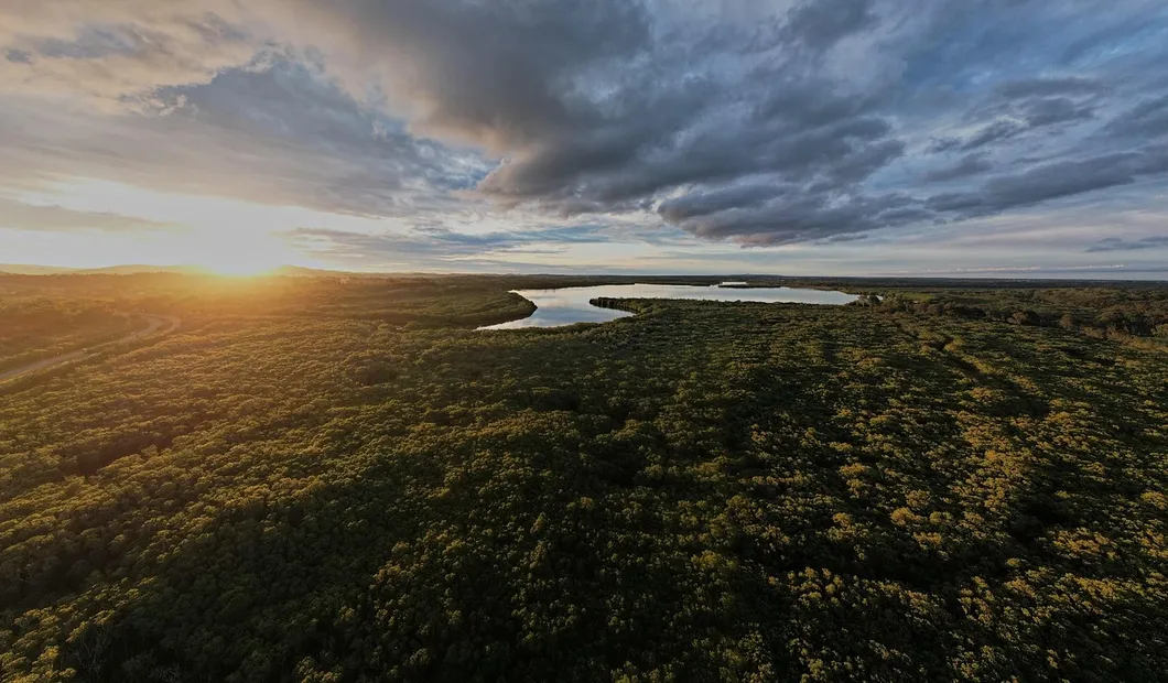 Mendenhall Wetlands and Gastineau Channel from the air - Photo (c) Laurent Dick - Wild Alaska Travel